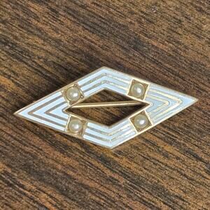 Antique Art Deco 10K Yellow Gold Seed Pearl Lozenge Brooch Pin 1920s